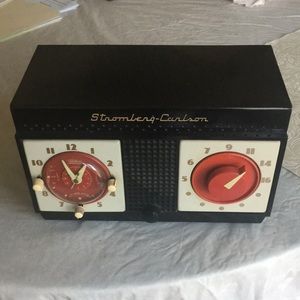 Stromberg Carlson C1 Tube Clock Radio